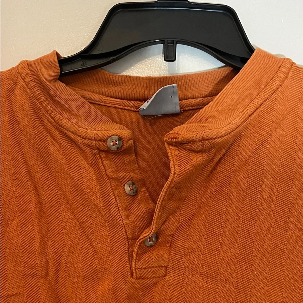 Carhartt Men's Casual Orange Button front Shirt - Picture 4 of 5